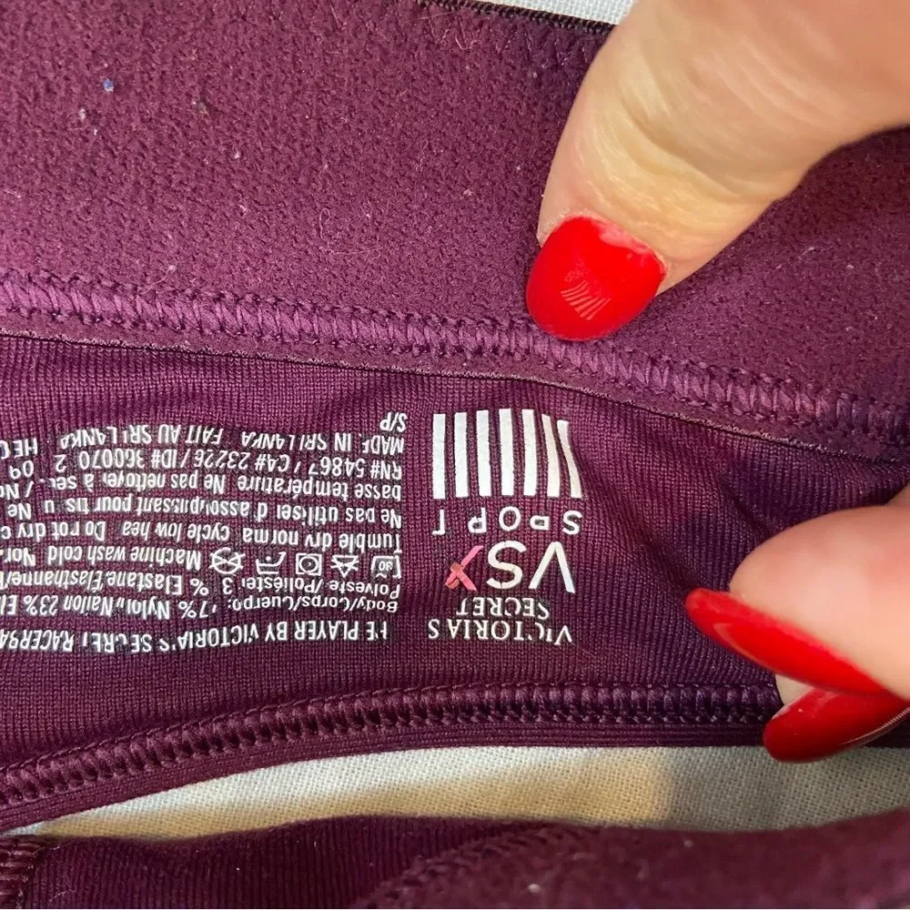 Victoria’s Secret Sport Burgundy‎ Medium Support Sports Bra Size Small